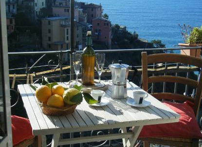 Criastiana Apartments Corniglia